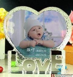 银川儿童摄影报价解析 如何选择适合的儿童摄影服务